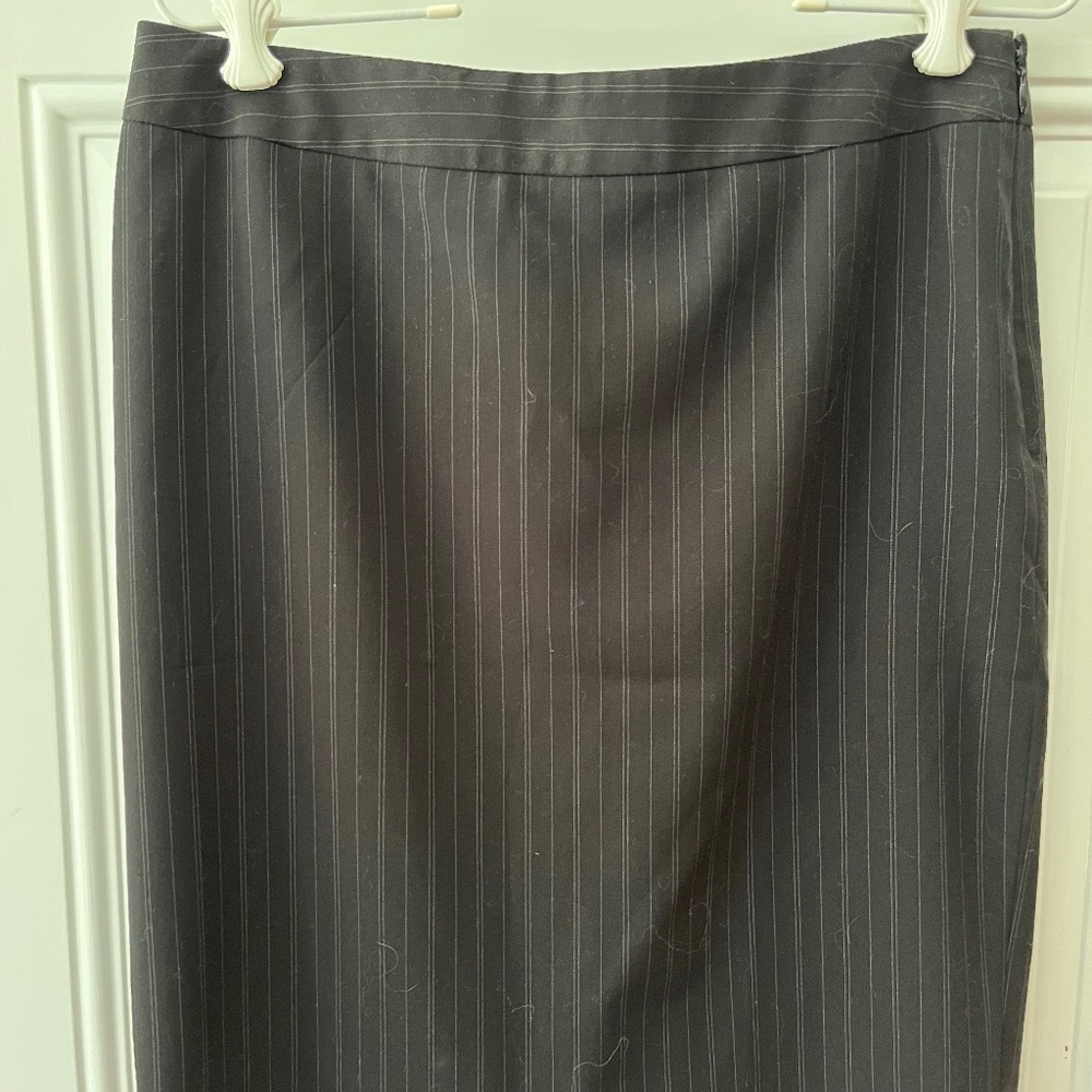 Calvin Klein stretch pencil skirt size 6